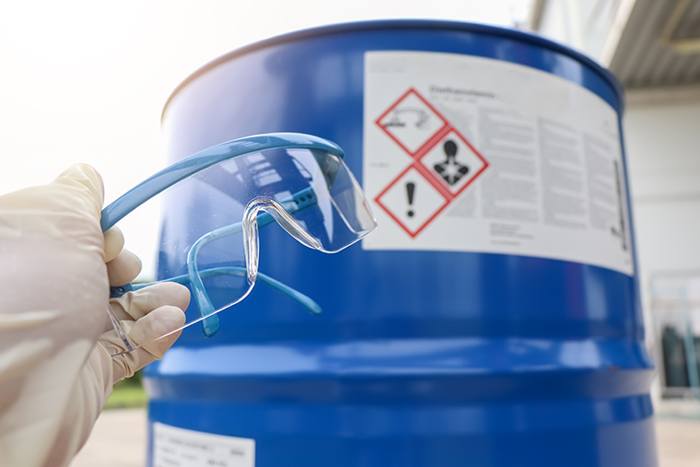 Safety when working with chemical reagents- mandatory instructions